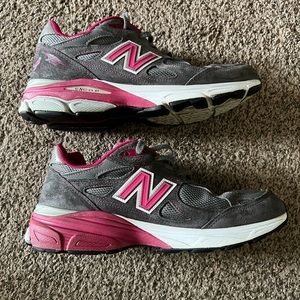 New Balance 990v3 Breast Cancer Shoes Women’s Size 9 B Gray Pink Air FlowINSOLES